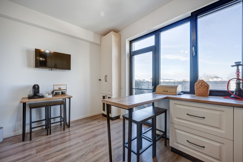 Militari, vila superba, mobilata, curte libera, doar 5 minute de Militari sau Chiajna