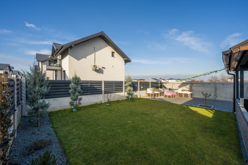 Militari, vila superba, mobilata, curte libera, doar 5 minute de Militari sau Chiajna